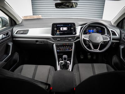 2023 Volkswagen T-Roc