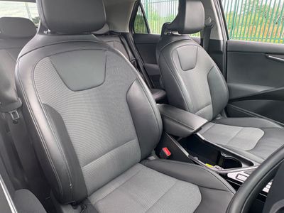 2023 Kia Niro
