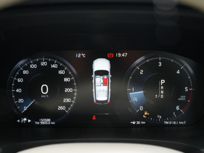 2019 Volvo V90 Cross Country