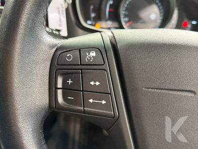 2018 Volvo V40