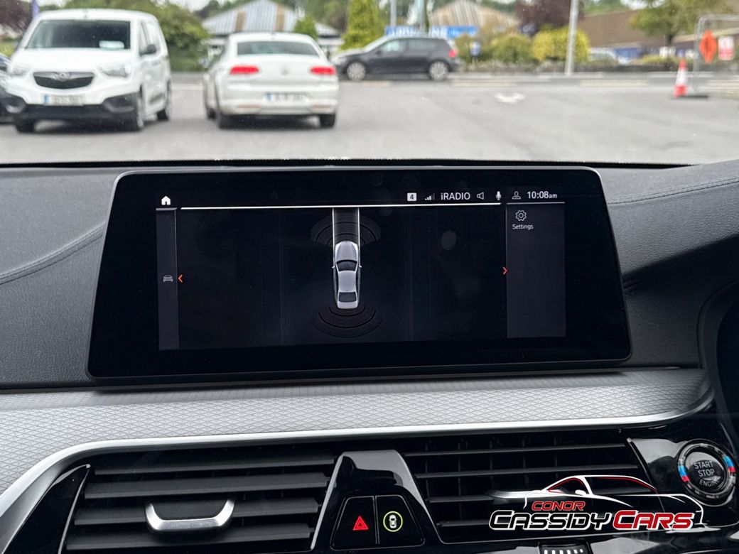 2020 BMW 520