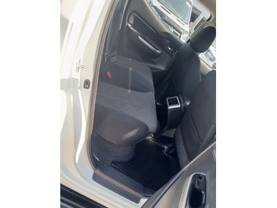 2021 Mitsubishi L200