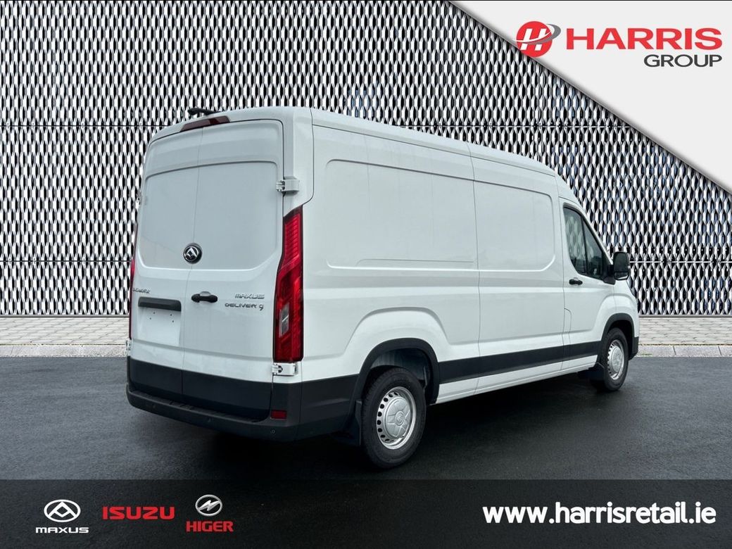2025 White Maxus Deliver 9