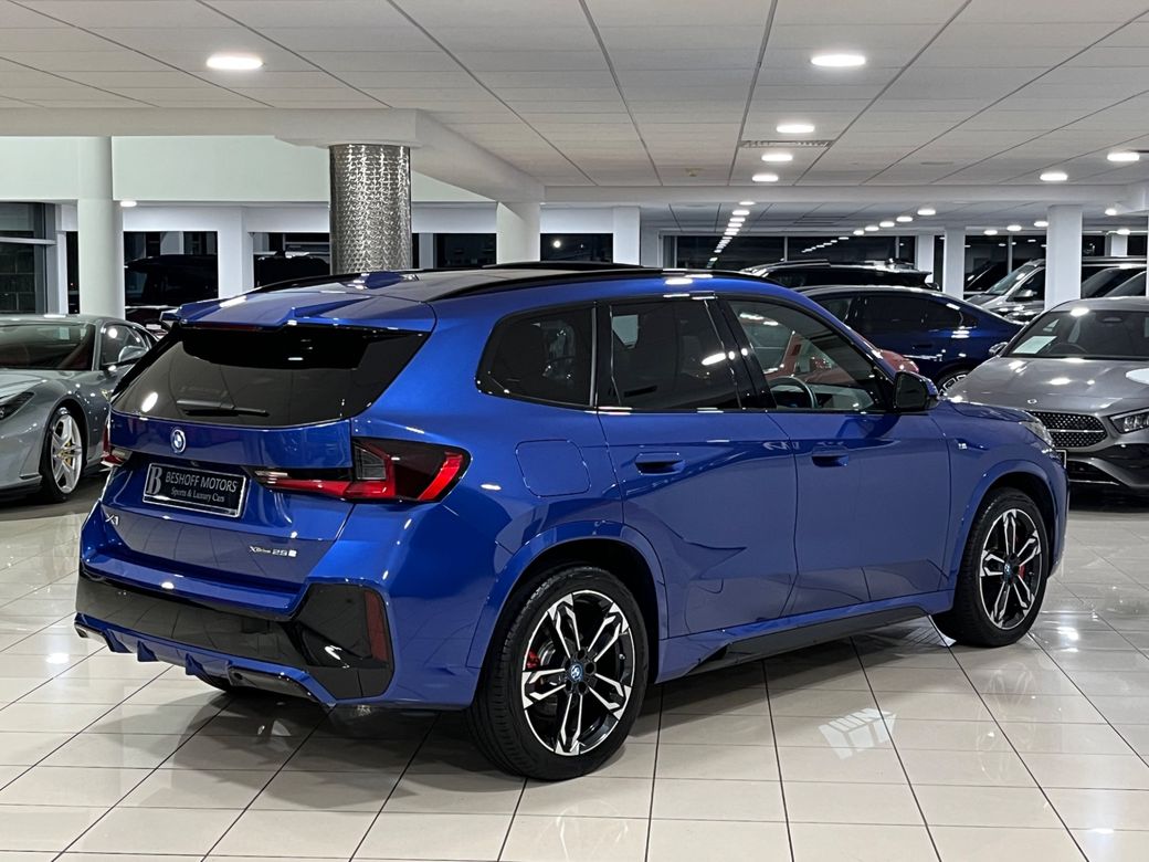 2025 BMW X1