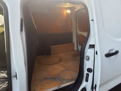 2022 Peugeot Partner