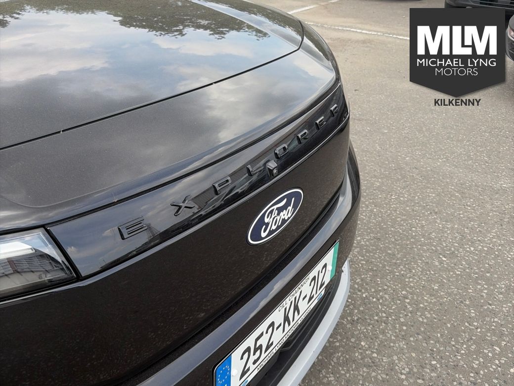 2025 Ford Explorer