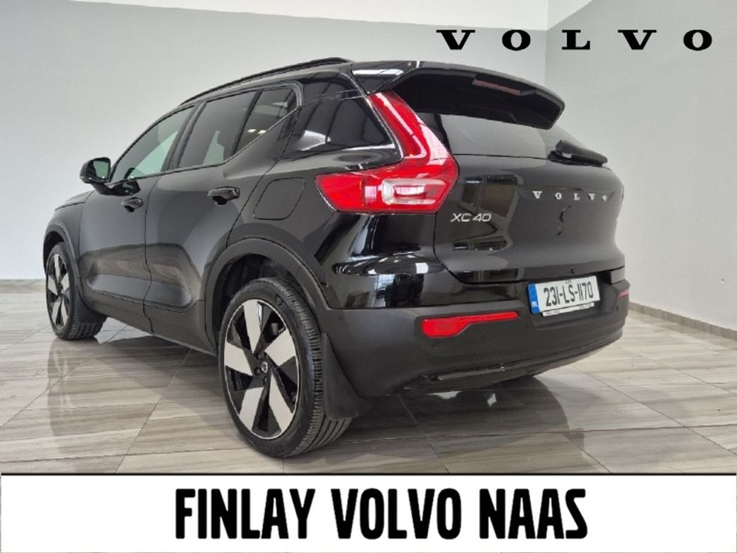 2023 Volvo XC40
