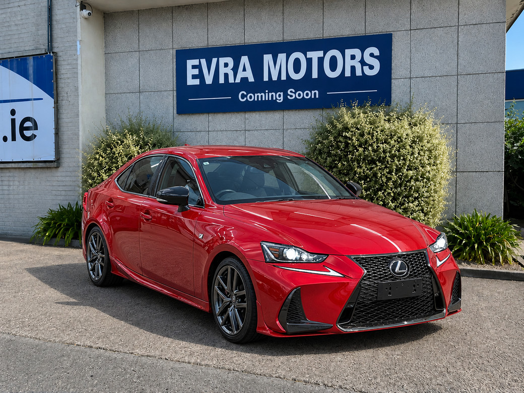 2019 Lexus IS 300h