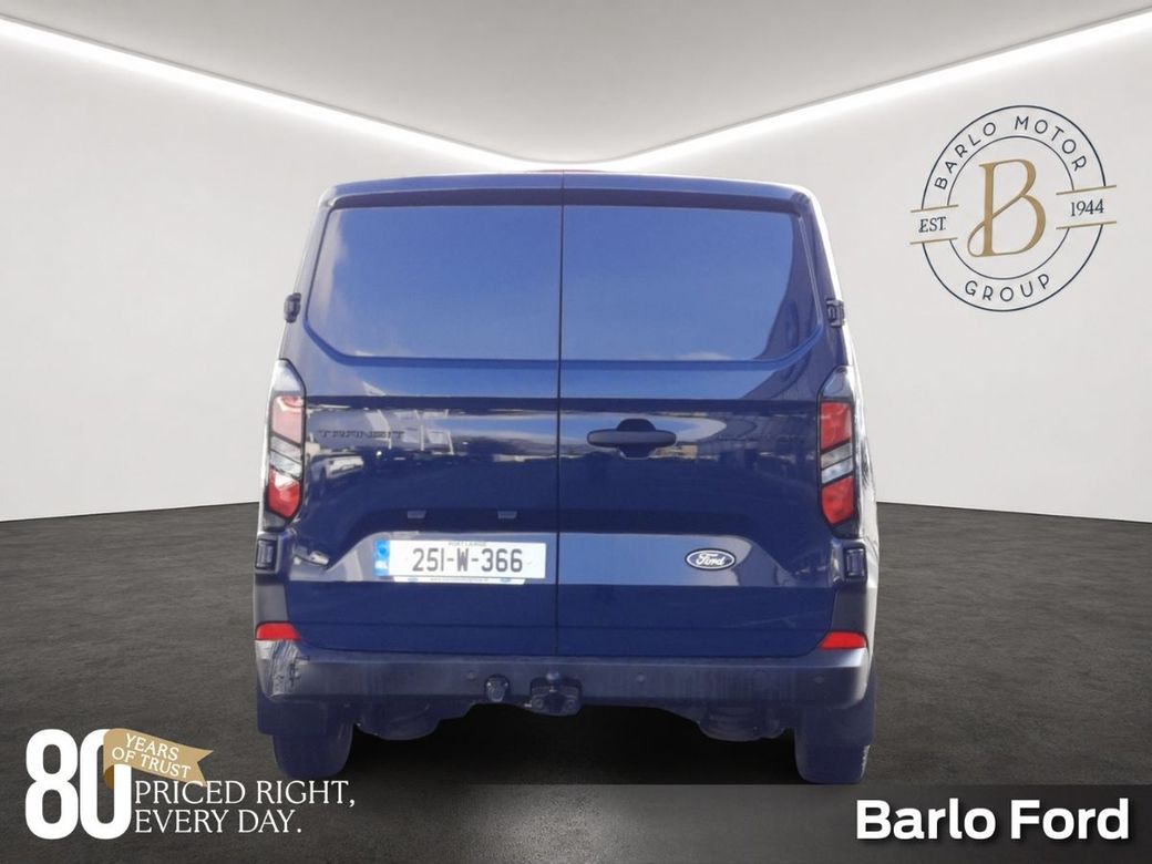 2025 Ford Transit Custom