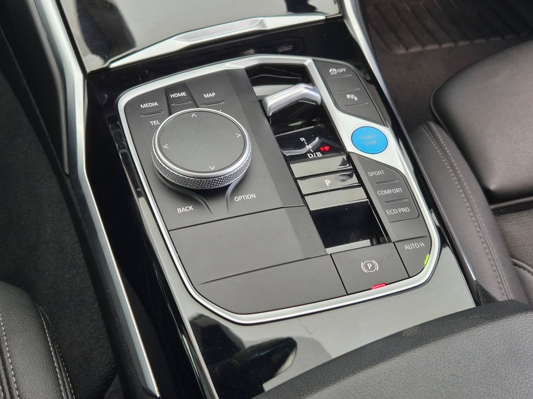 2024 BMW i4
