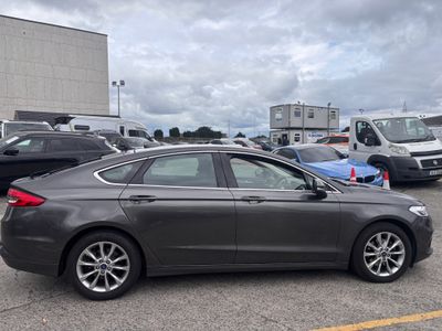 2021 Ford Mondeo