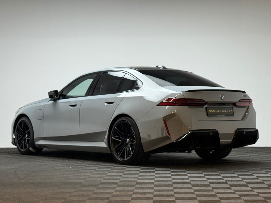 2026 BMW M5