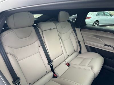 2026 Volvo ES90