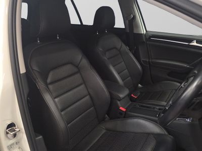 2020 Volkswagen Golf