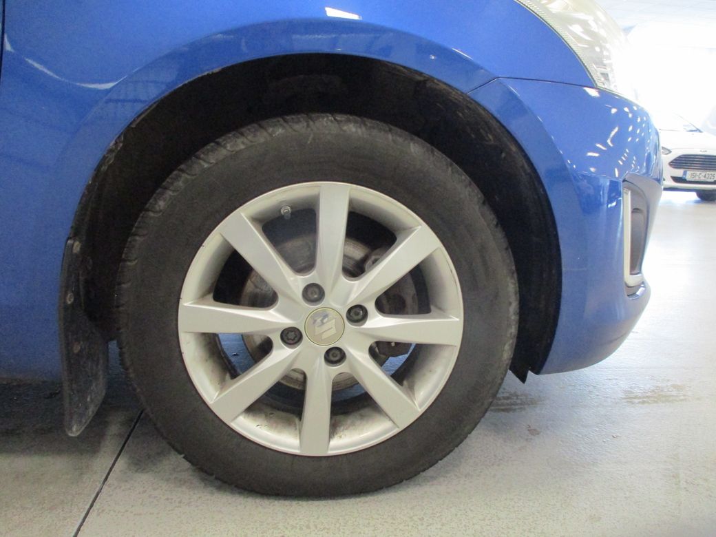 2015 Suzuki Swift