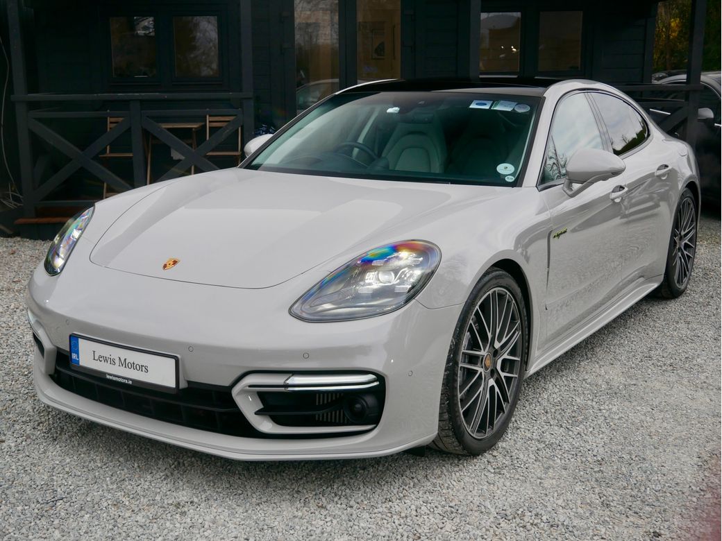 2023 Porsche Panamera