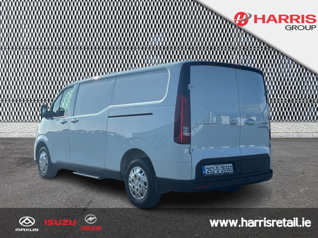 2025 White Maxus Deliver 7