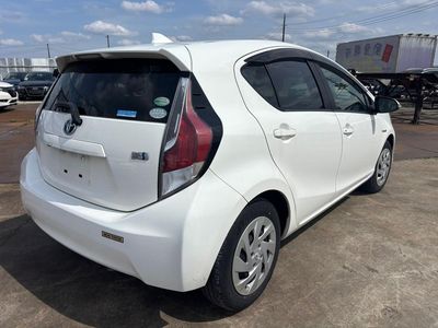 2016 Toyota Aqua