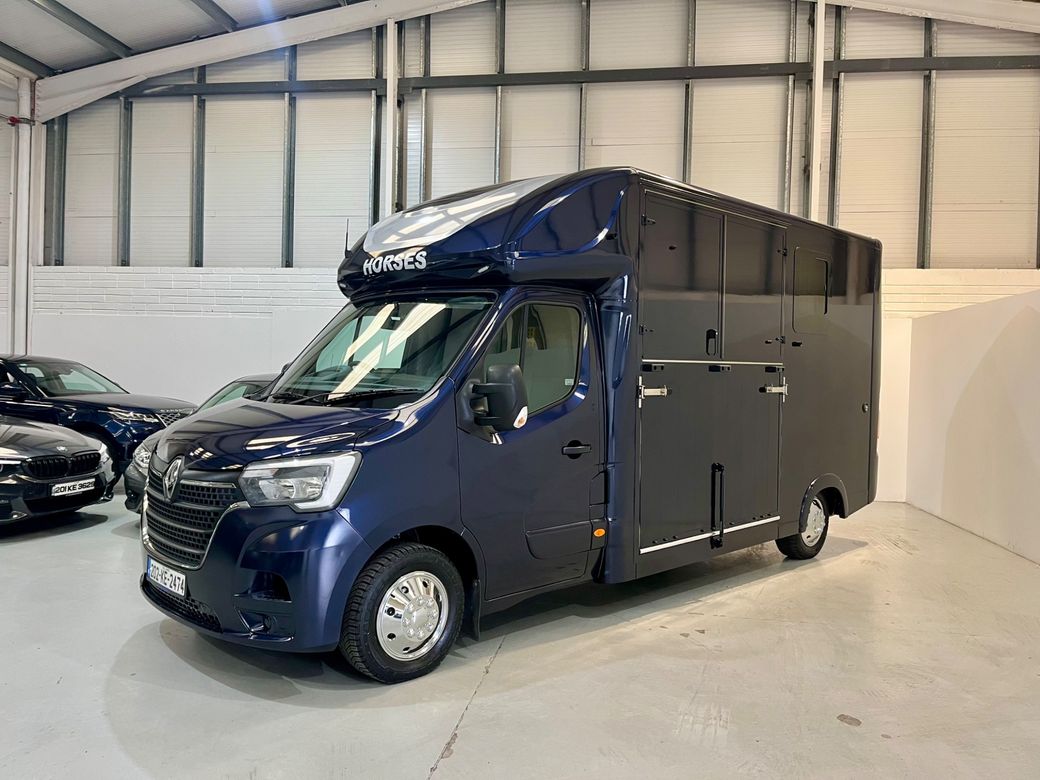 2020 Renault Master