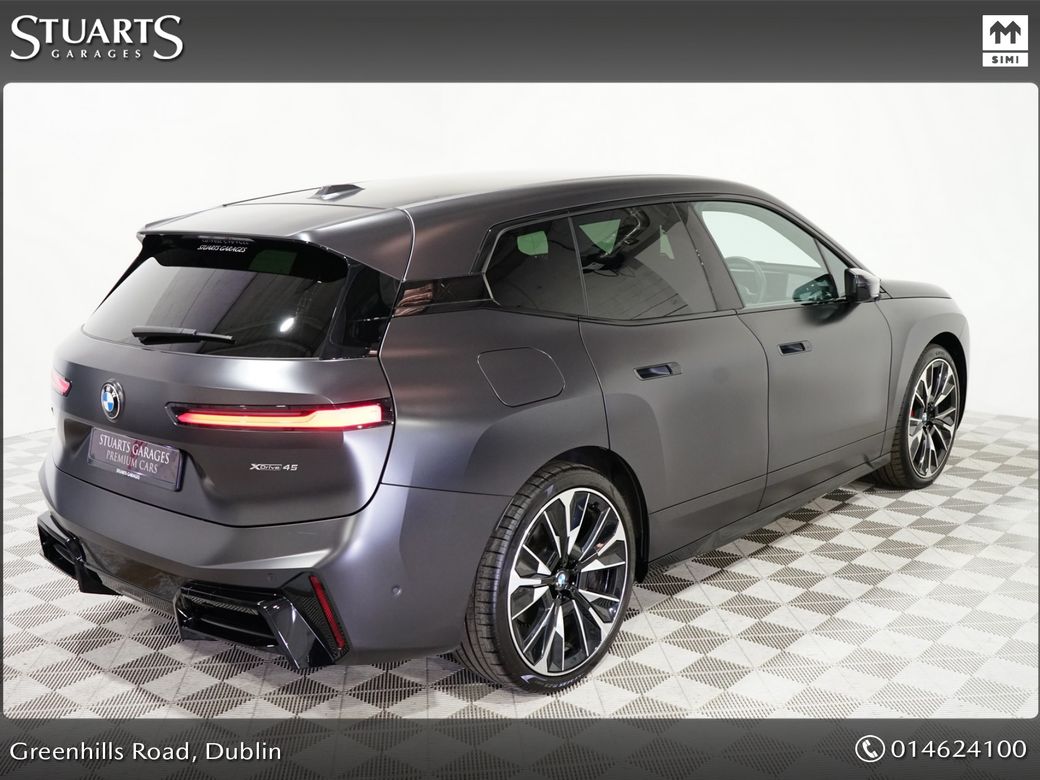 2026 BMW iX