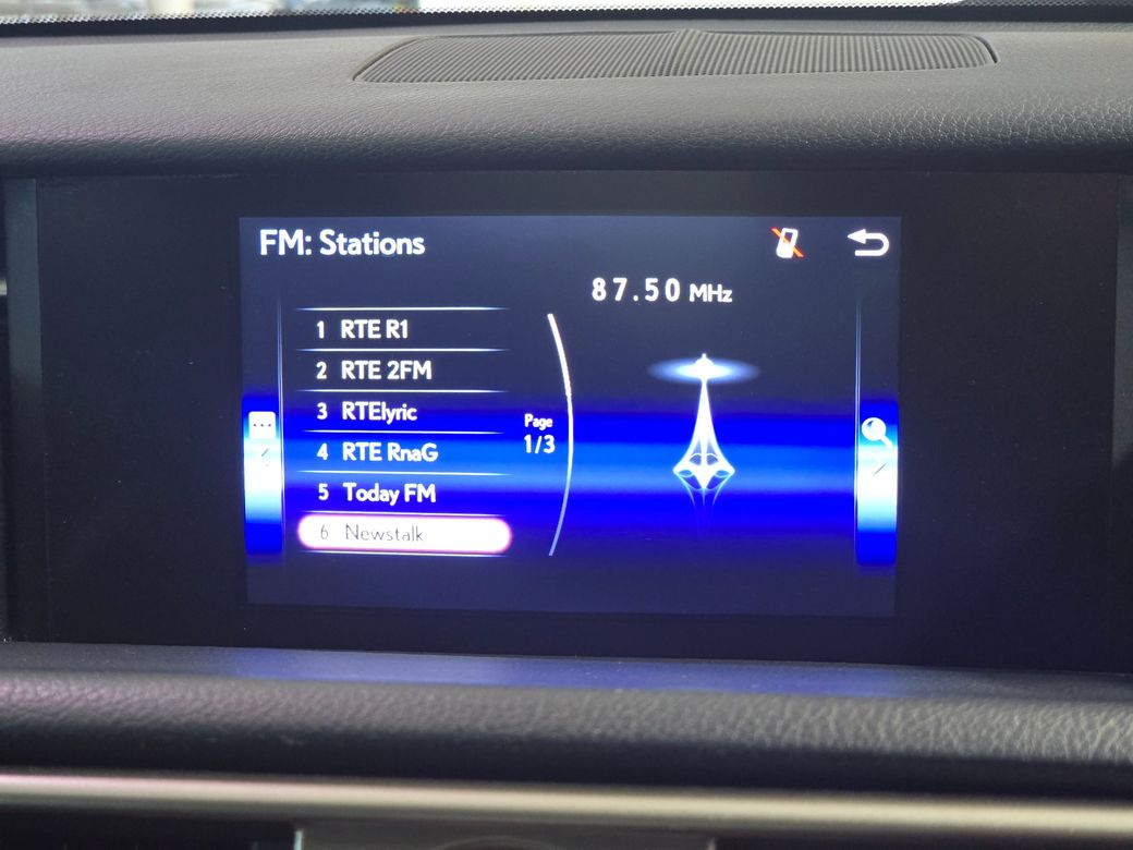 2014 Lexus IS 300h