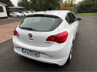 2015 Opel Astra