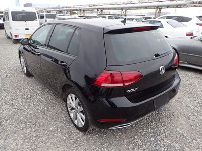 2018 Volkswagen Golf