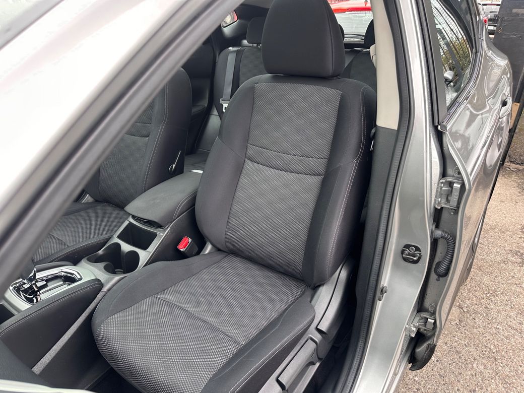 2017 Nissan Qashqai