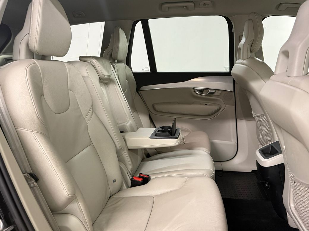 2017 Volvo XC90