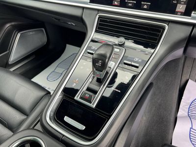 2018 Porsche Panamera