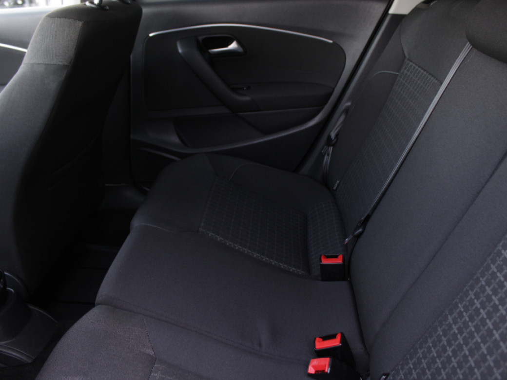 2014 Volkswagen Polo