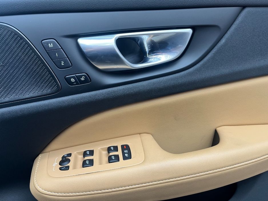 2024 Volvo V60