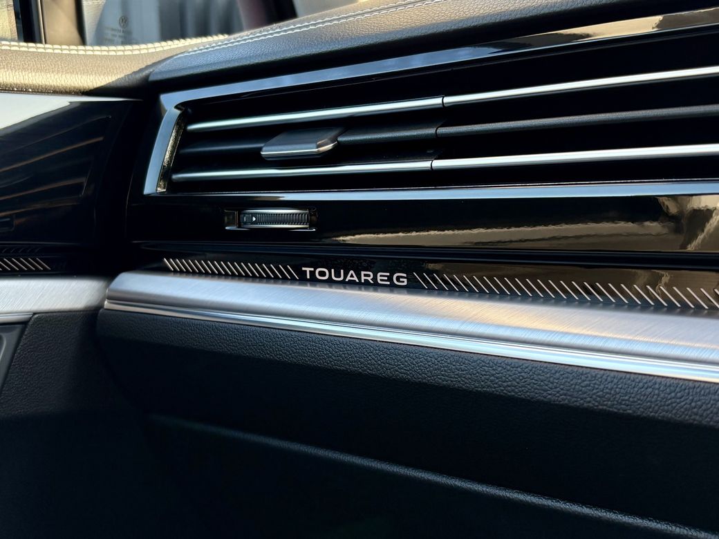 2024 Volkswagen Touareg