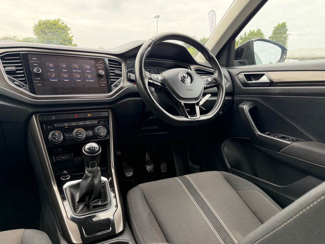 2019 Volkswagen T-Roc