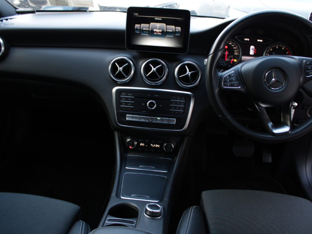 2018 Mercedes-Benz A 180