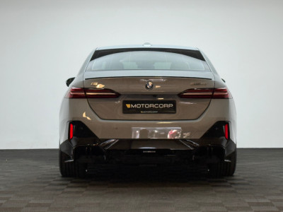 2024 BMW i5