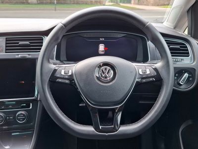 2019 Volkswagen Golf