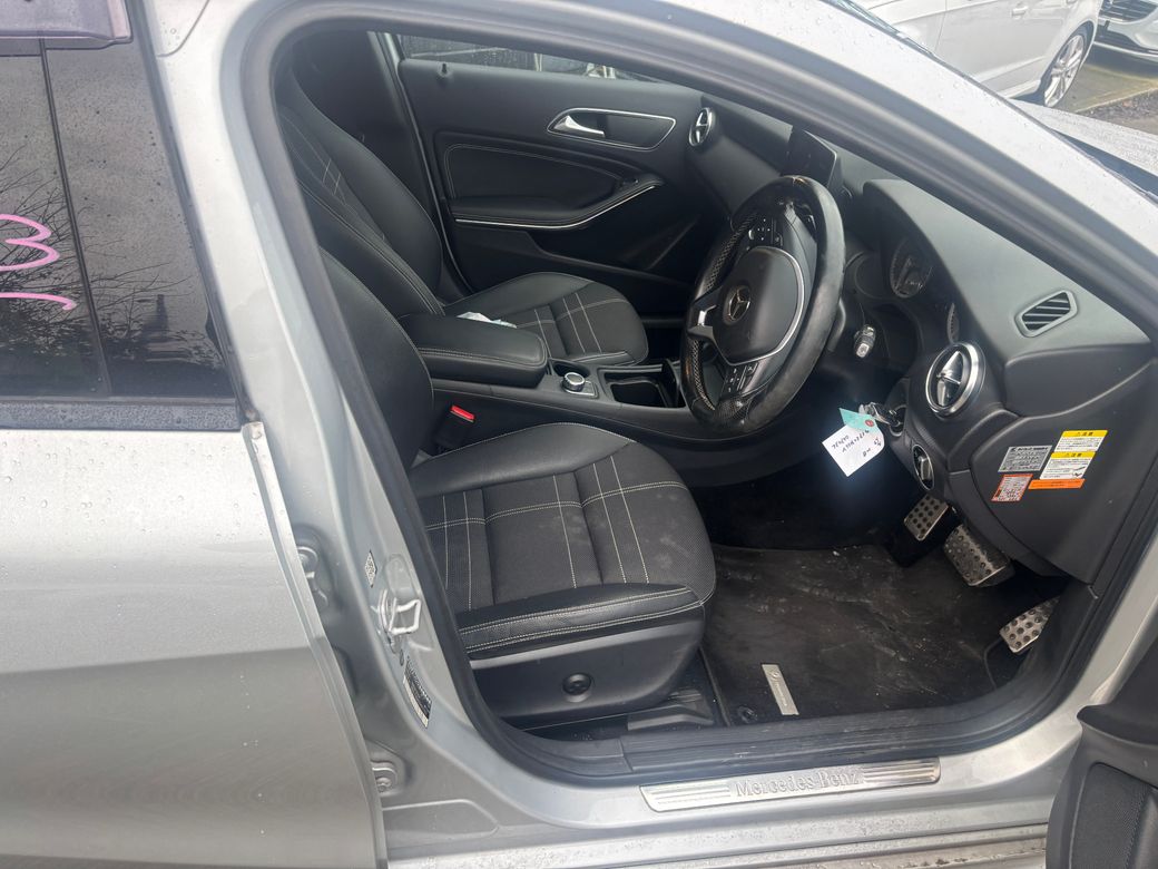 2014 Mercedes-Benz A 180