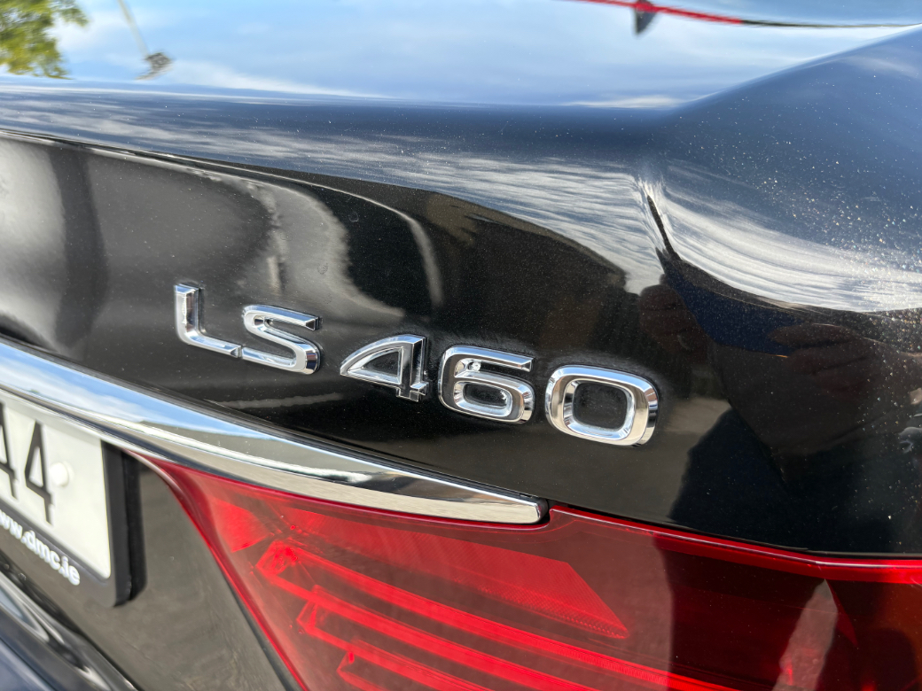 2015 Lexus LS
