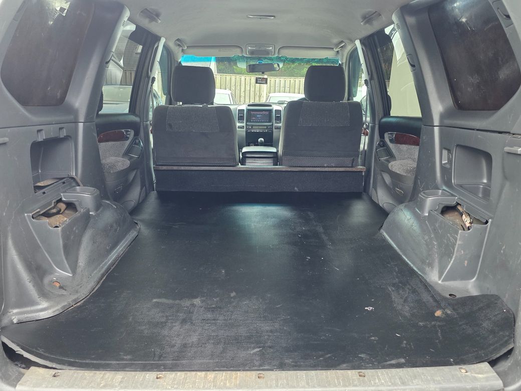 2005 Toyota Landcruiser