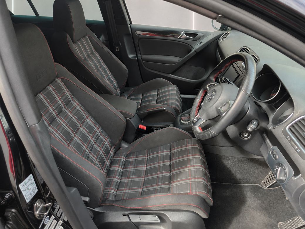 2011 Volkswagen Golf