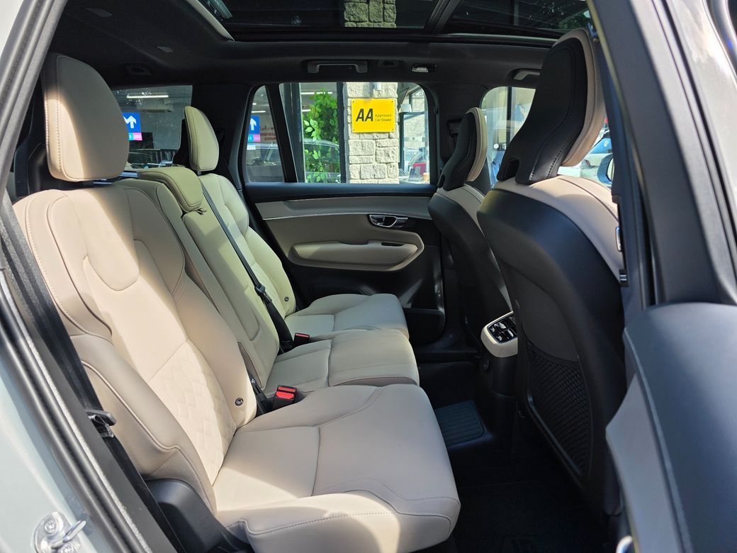 2025 Volvo XC90