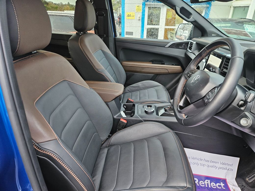 2025 Volkswagen Amarok