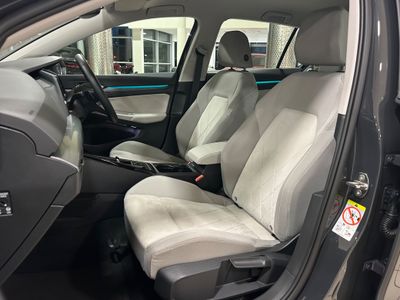 2024 Volkswagen Golf
