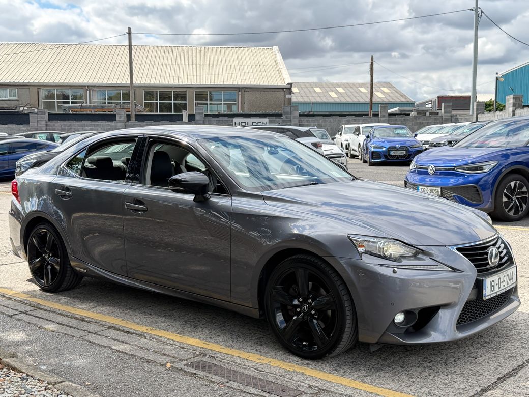 2016 Lexus IS
