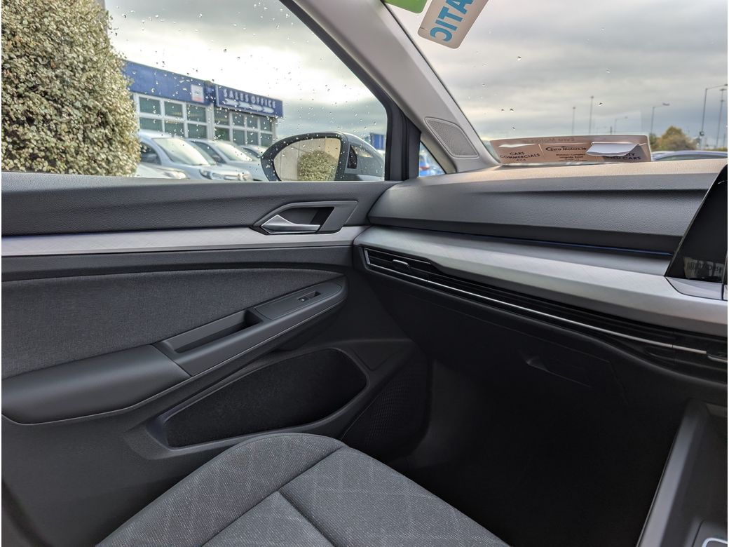 2024 Volkswagen Golf