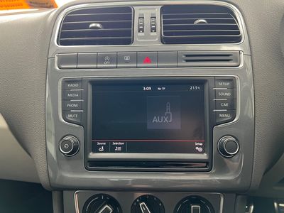 2015 Volkswagen Polo