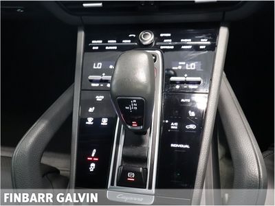 2022 Porsche Cayenne