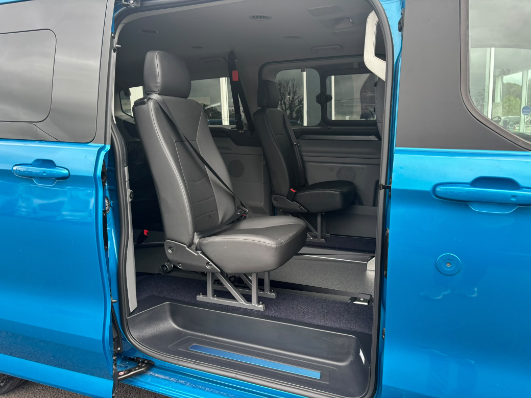 2027 Ford Tourneo Custom