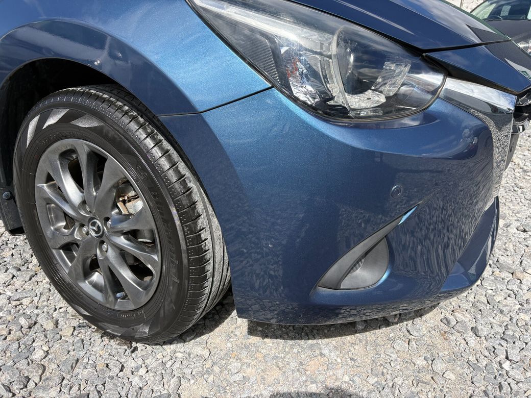 2017 Mazda Demio